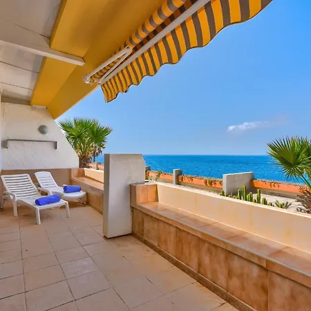 La Maravilla Over The Ocean No01 Apartment