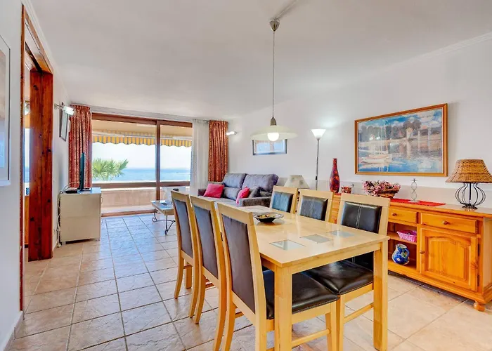 La Maravilla Over The Ocean No01 *